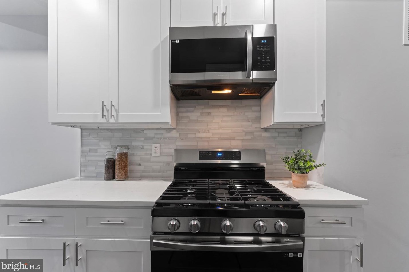 1534 Wolfe St, Baltimore MD  21213-2418 exterior