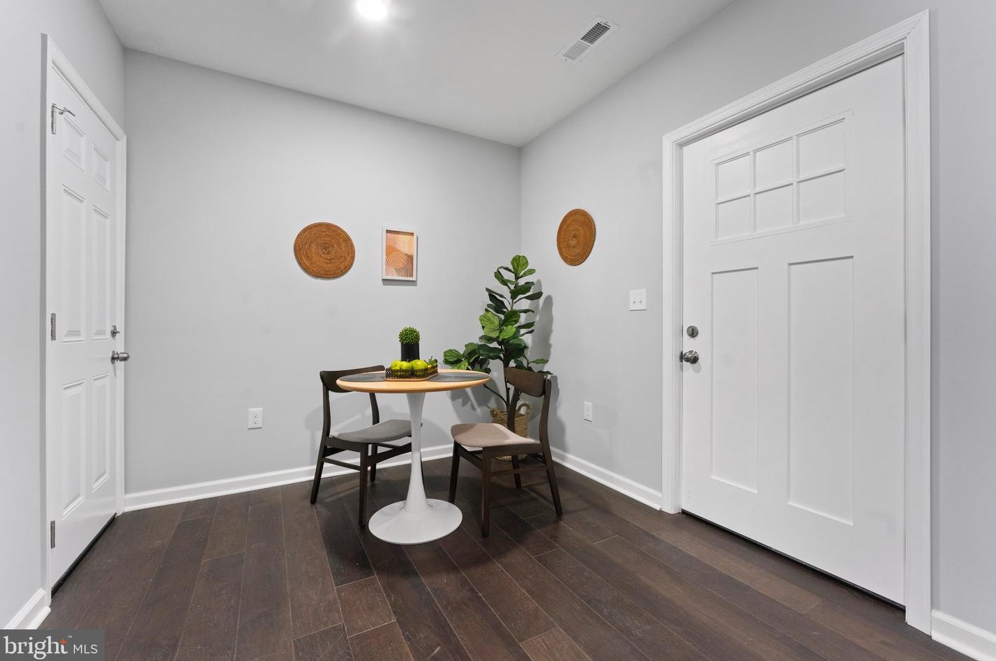 1534 Wolfe St, Baltimore MD  21213-2418 exterior