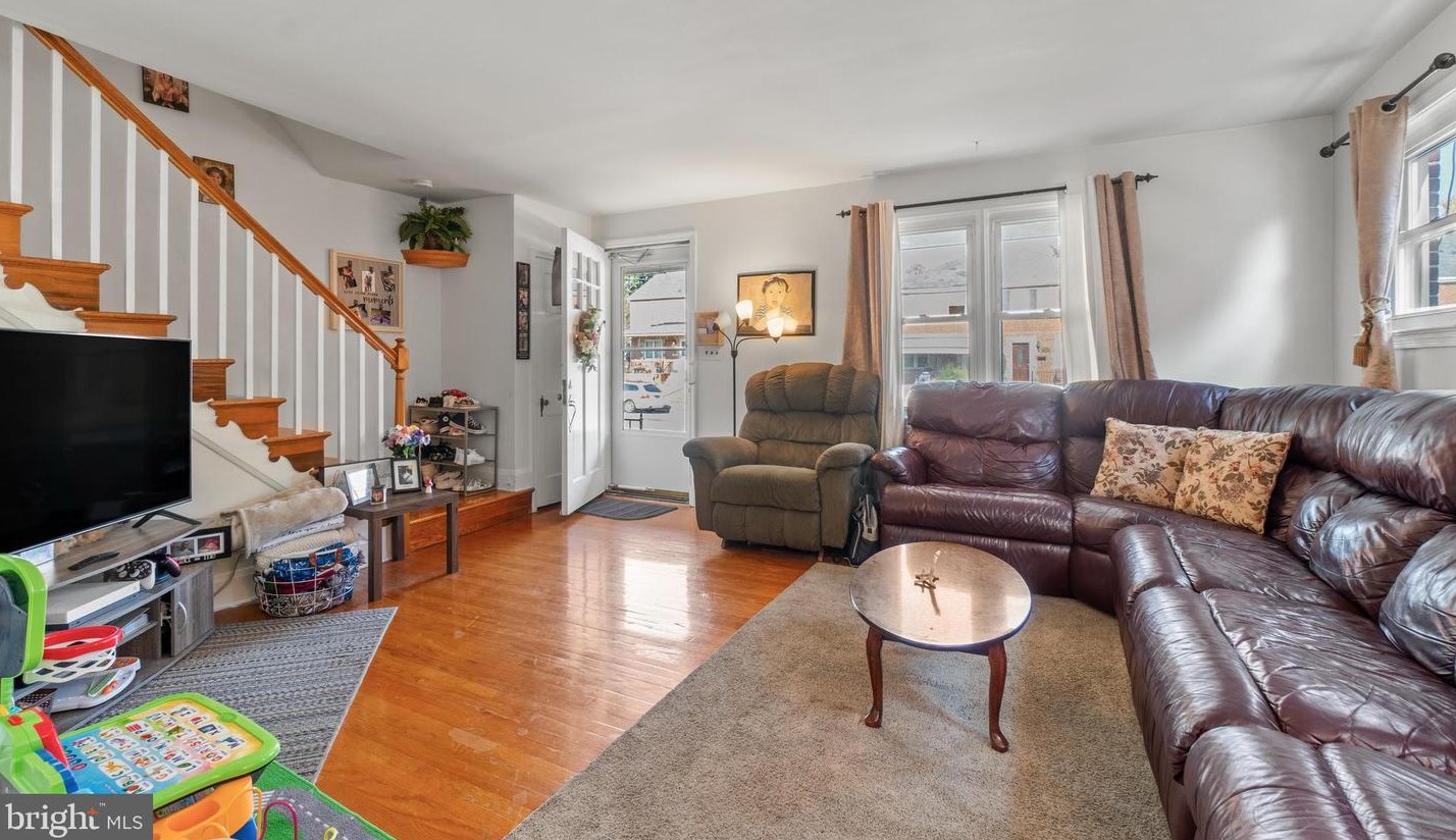 3013 Woodring Ave, Baltimore MD  21234-7828 exterior