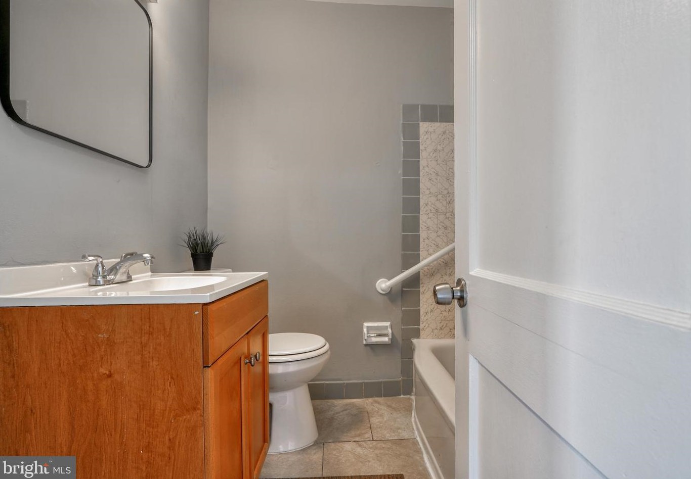 6805 Gough St, Baltimore MD  21224-1846 exterior