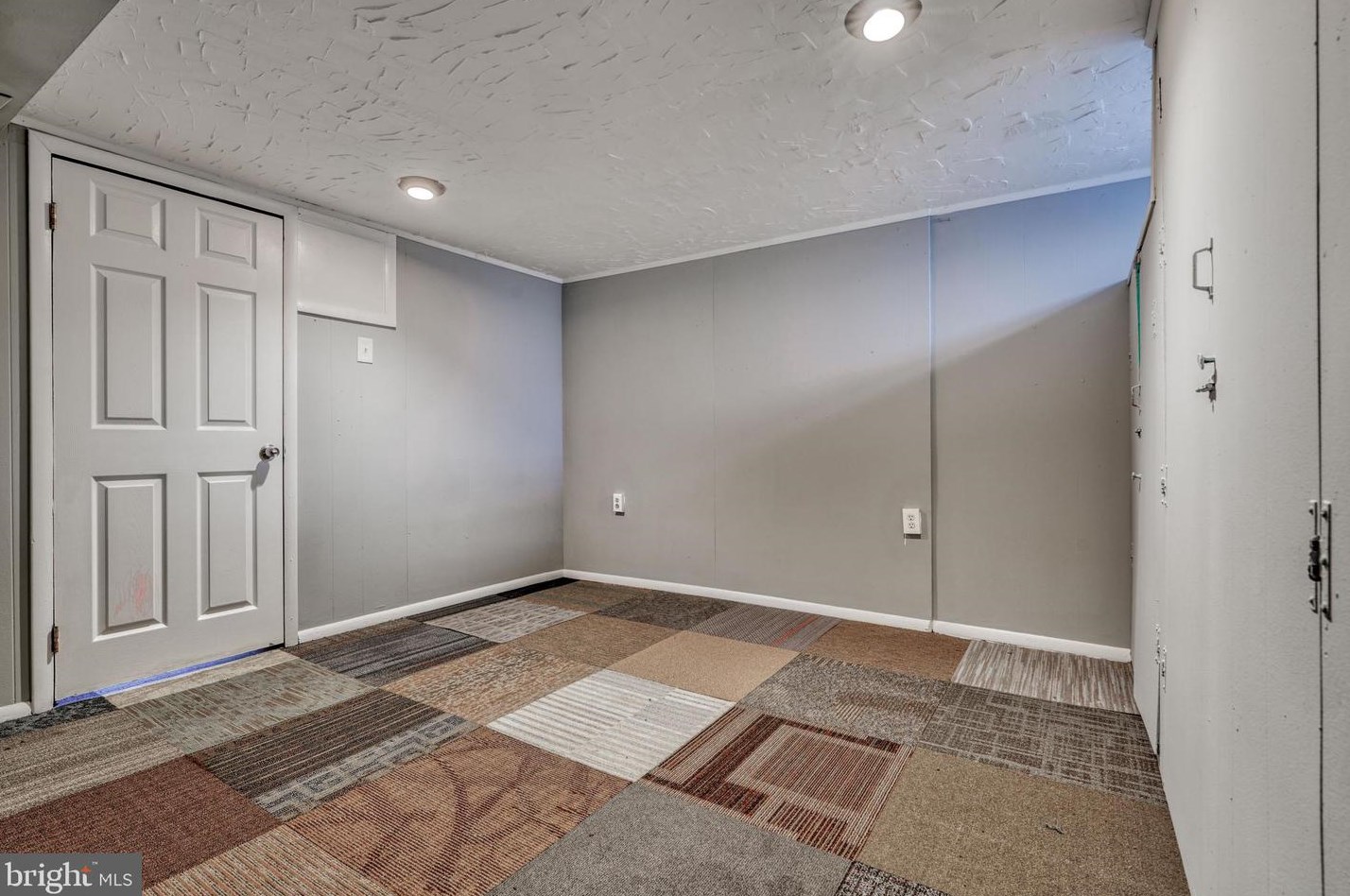 6805 Gough St, Baltimore MD  21224-1846 exterior