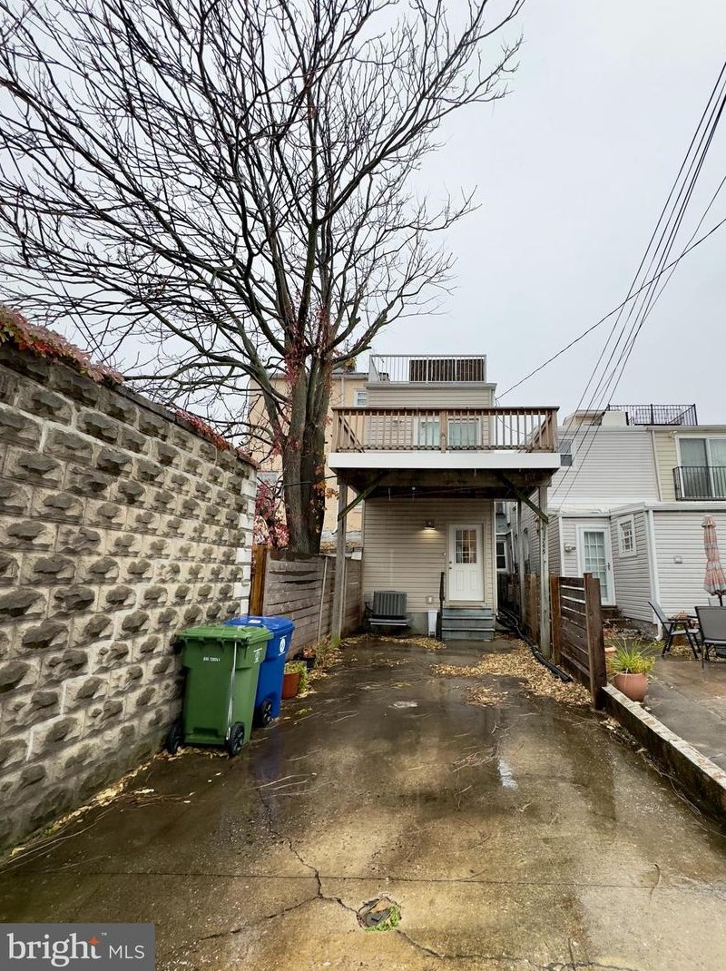 1745 Charles St, Baltimore MD  21201-5801 exterior