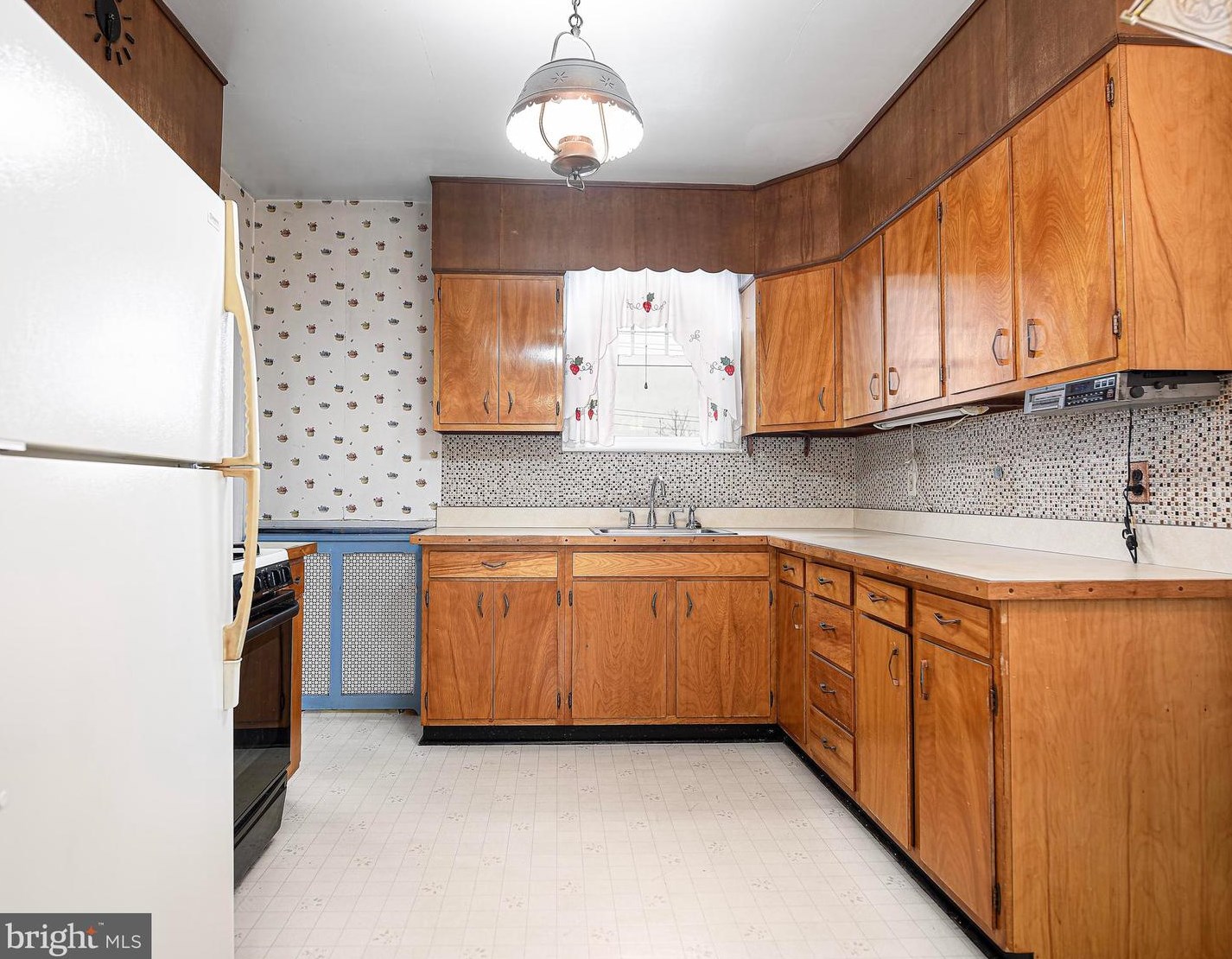 6212 Tramore Rd, Baltimore MD  21214-1534 exterior