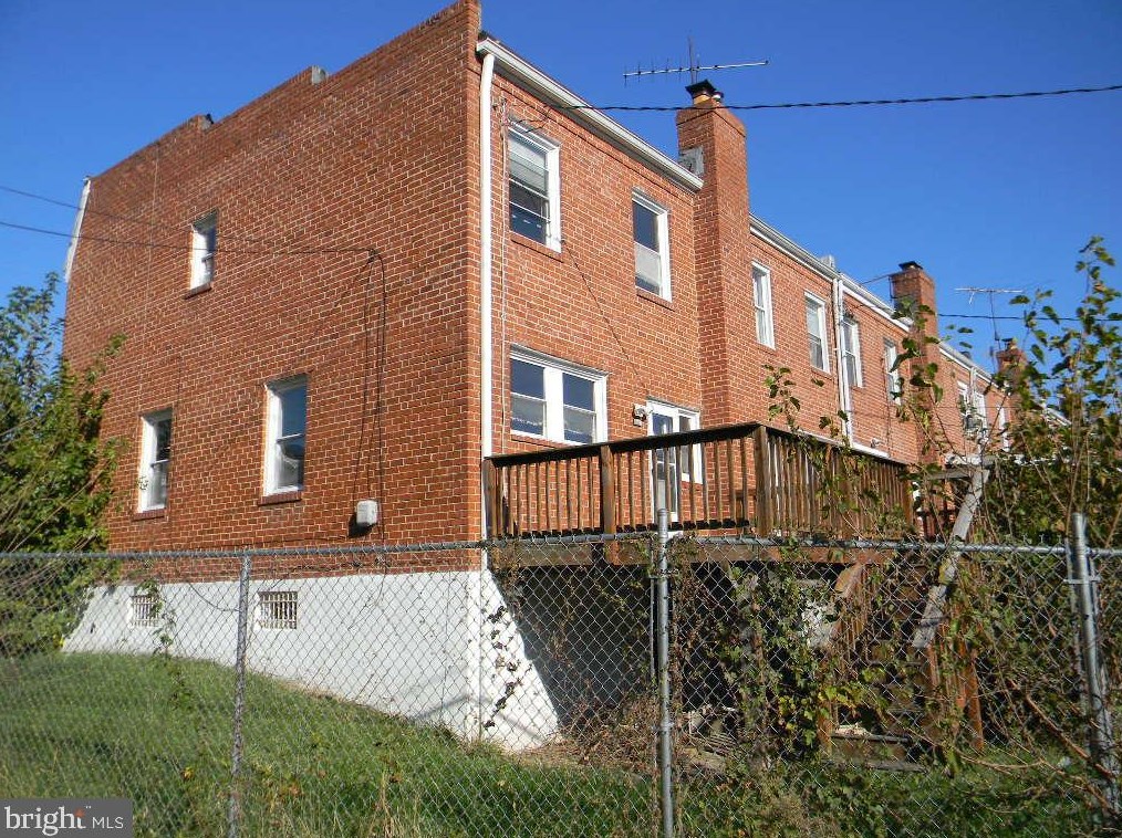 4801 Greencrest Rd, Baltimore MD  21206-4626 exterior