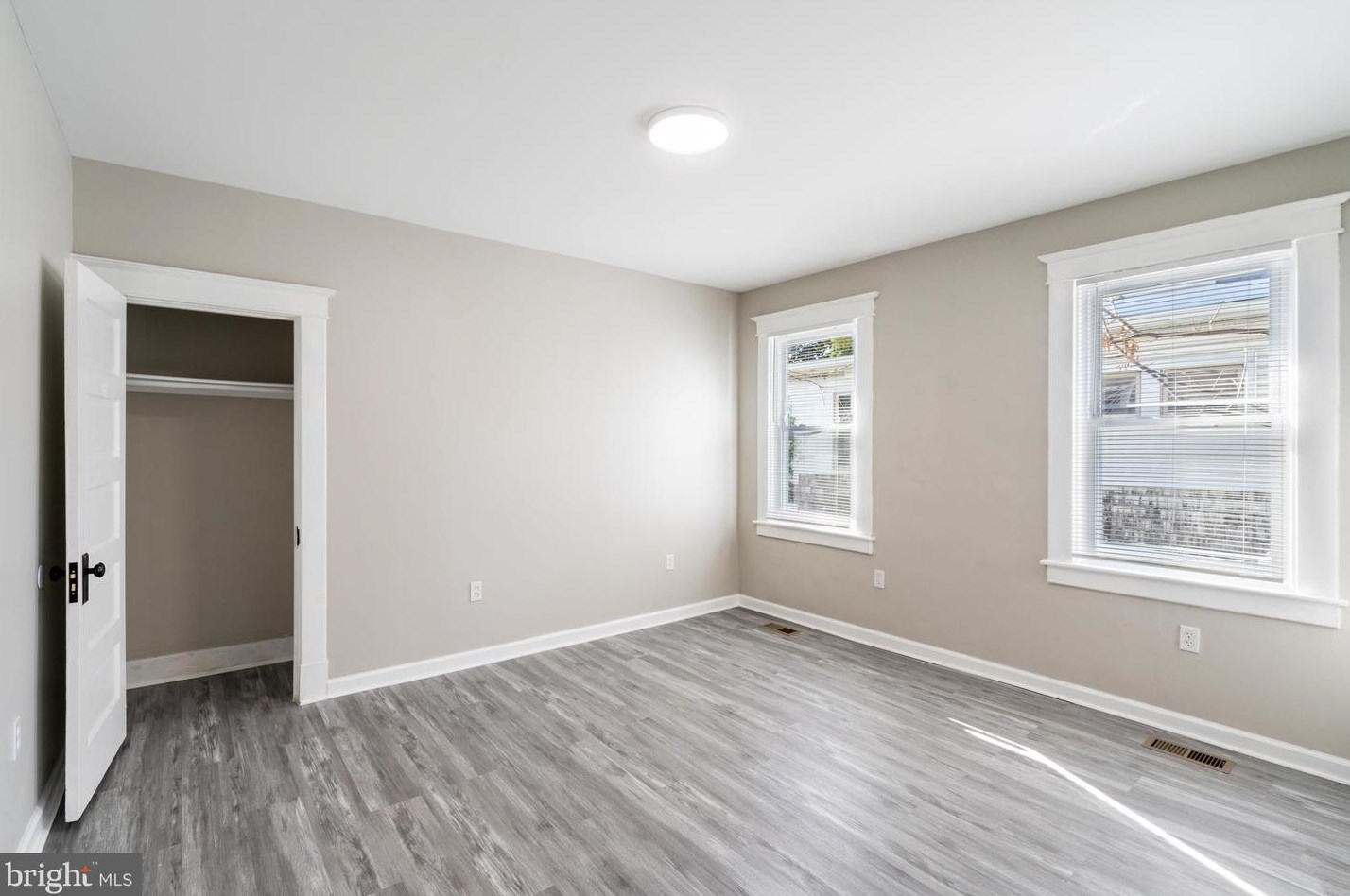 3408 Forest Park Ave, Baltimore MD  21216-1425 exterior