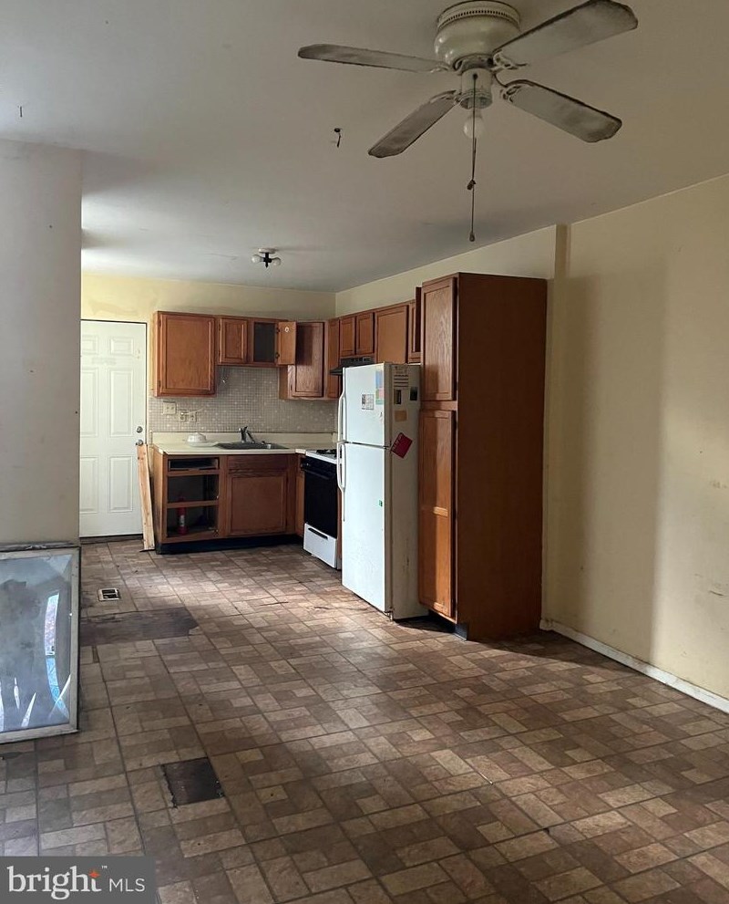 2117 Wilkens Ave, Baltimore, MD 21223-3337