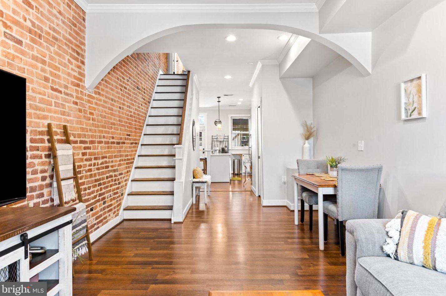 2907 Dillon St, Baltimore MD  21224-4833 exterior