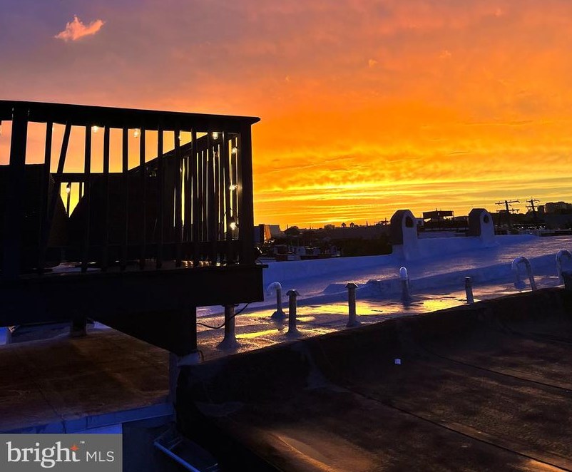 2907 Dillon St, Baltimore MD  21224-4833 exterior