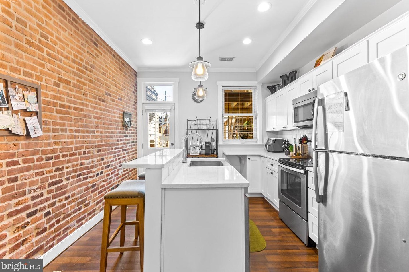 2907 Dillon St, Baltimore MD  21224-4833 exterior