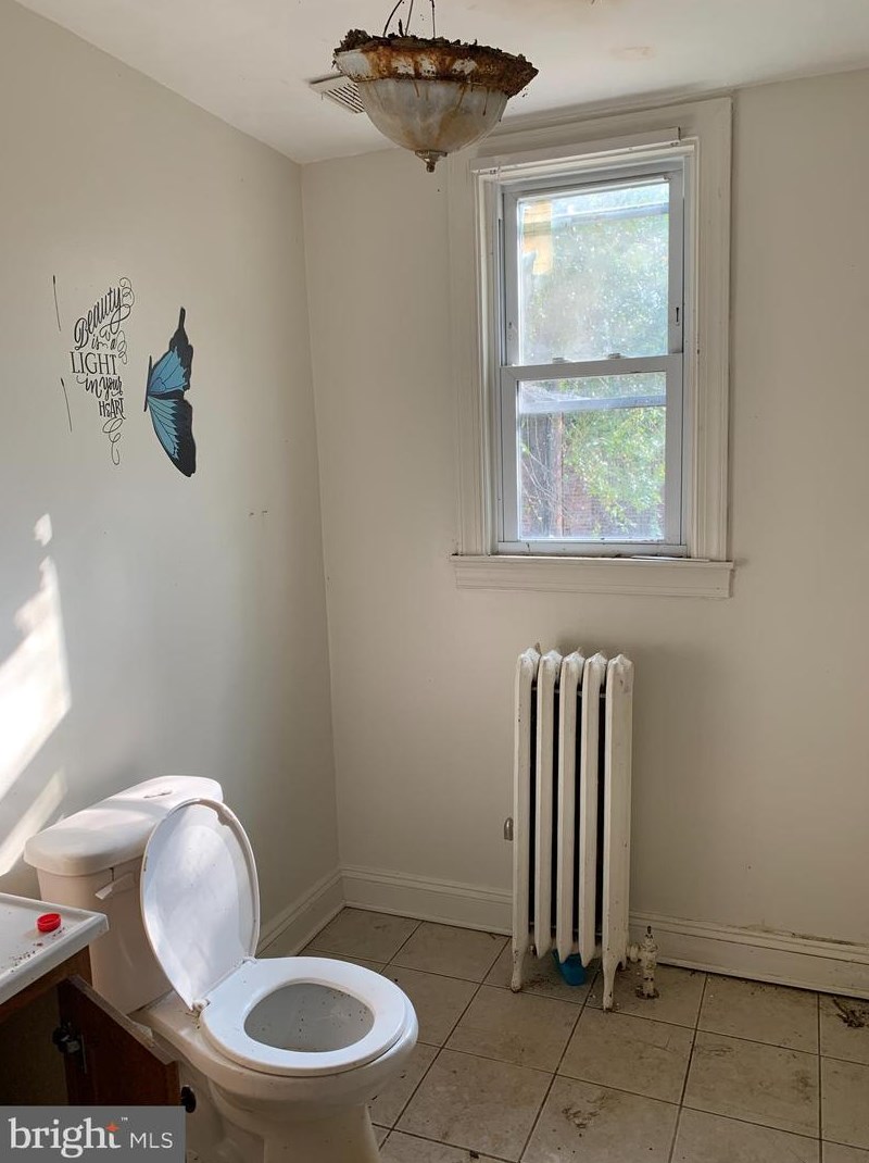 2913 Belmont Ave, Baltimore MD  21216-3916 exterior