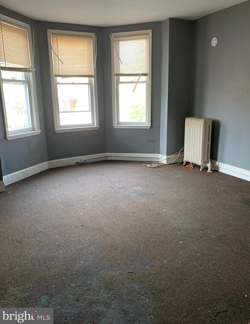 2913 Belmont Ave, Baltimore MD  21216-3916 exterior