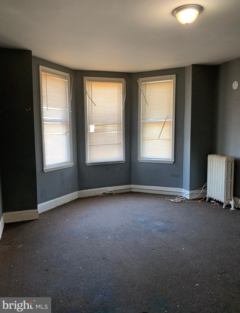 2913 Belmont Ave, Baltimore MD  21216-3916 exterior