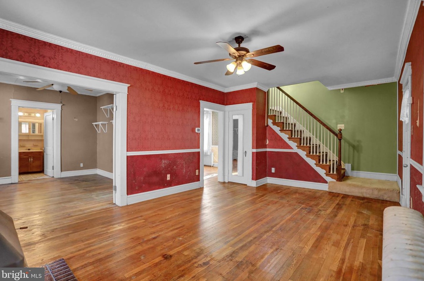 6421 Rosemont Ave, Baltimore, MD 21206-1835