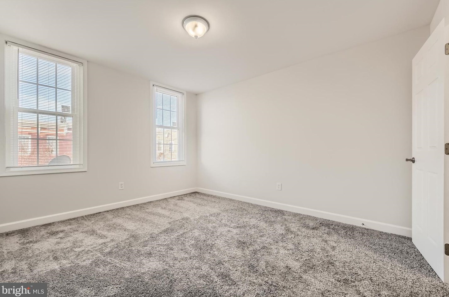 423 Montford Ave, Baltimore MD  21224-1018 exterior