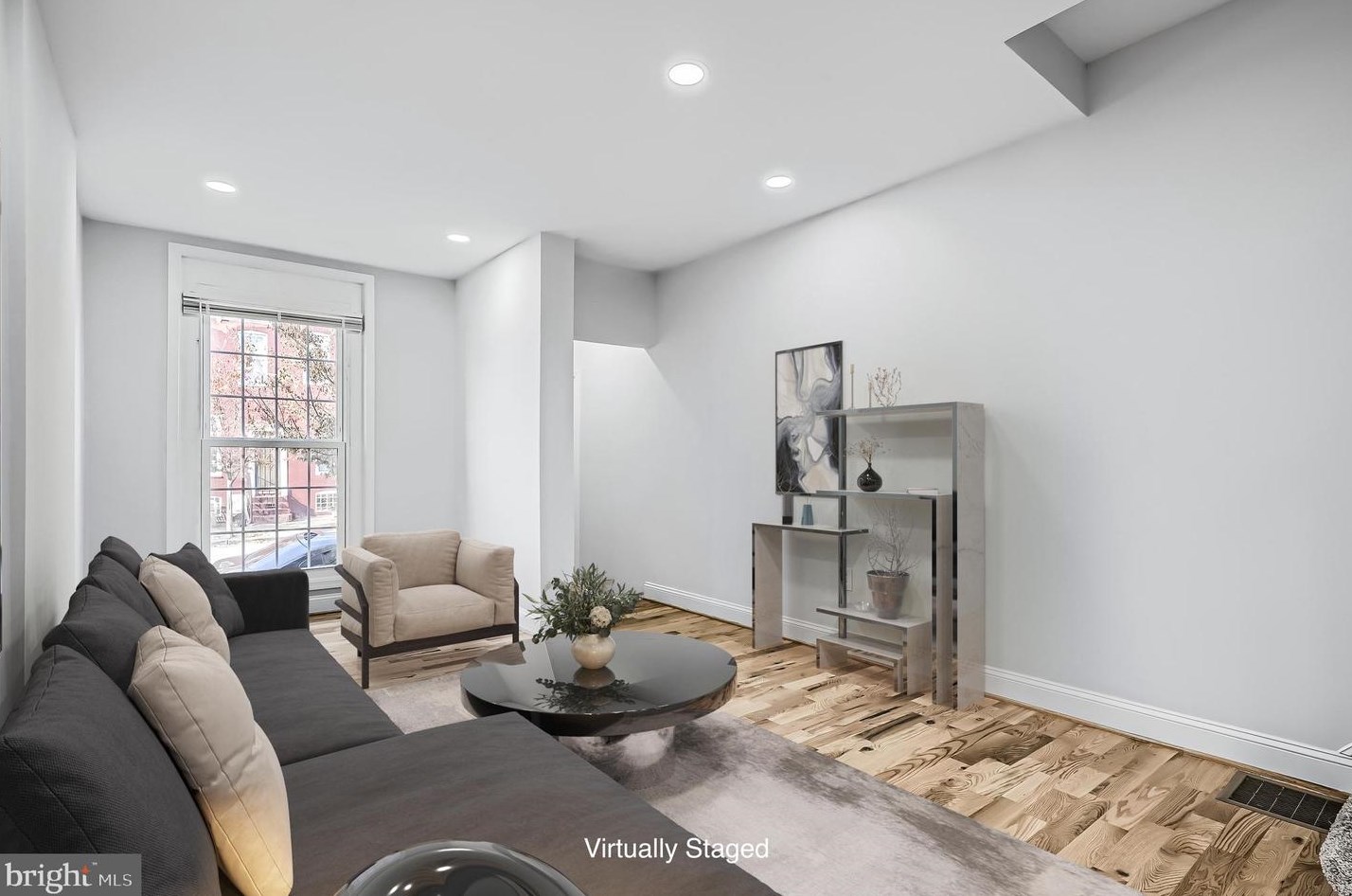 423 Montford Ave, Baltimore MD  21224-1018 exterior
