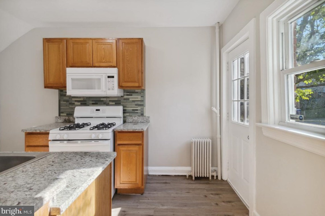 3803 Brooklyn Ave, Baltimore MD 21225-2118 exterior