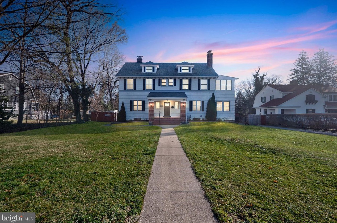509 N Chapel Gate Ln N, Baltimore, MD 21229