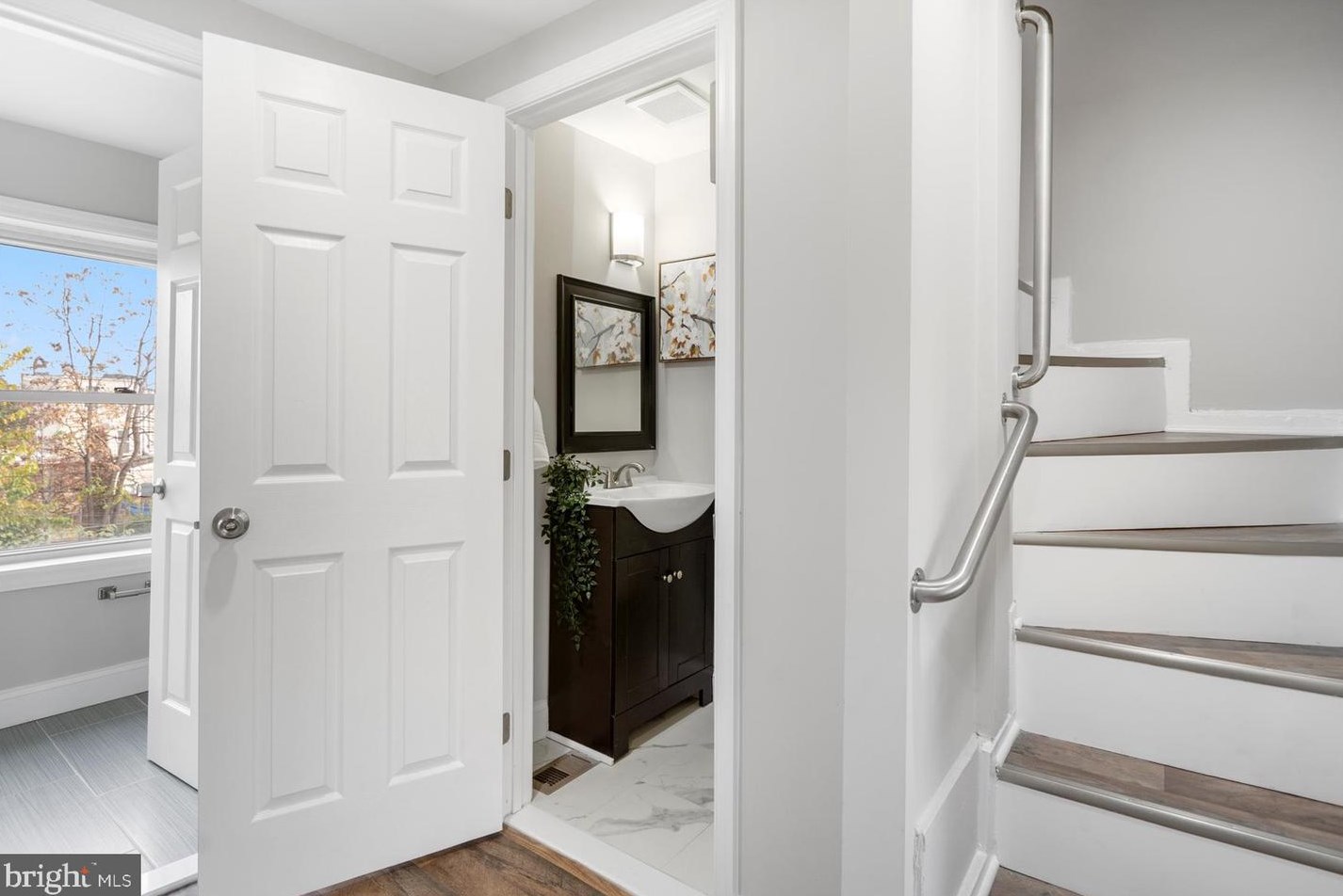 511 Otterbein St, Baltimore MD  21230-2305 exterior