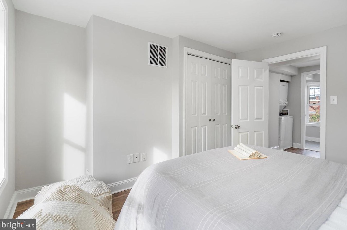 511 Otterbein St, Baltimore MD  21230-2305 exterior