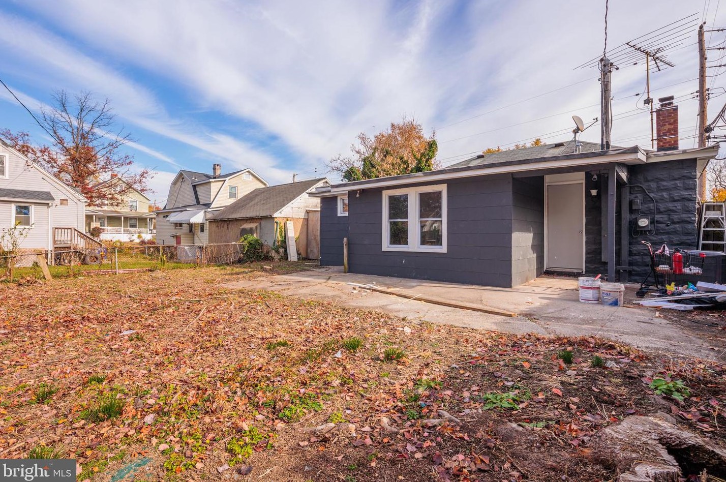 4800 Grindon Ave, Baltimore MD  21214-2405 exterior