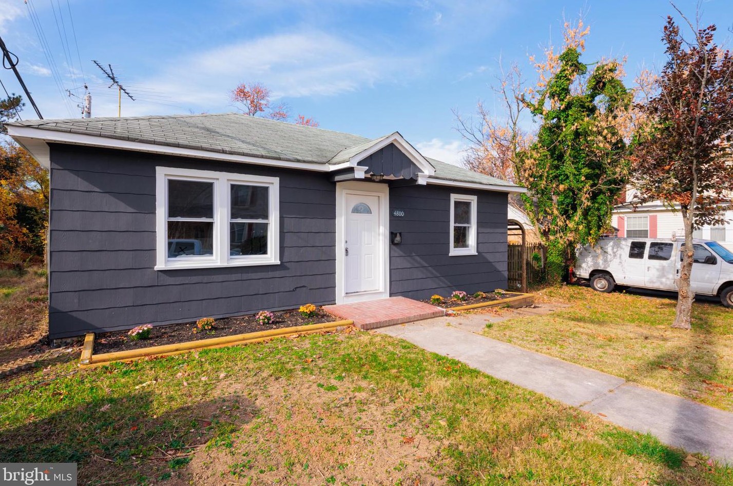 4800 Grindon Ave, Baltimore MD  21214-2405 exterior