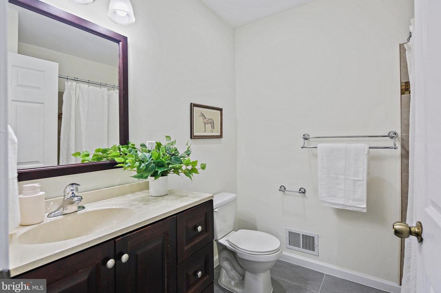 109 Patterson Park Ave, Baltimore MD  21231-1659 exterior