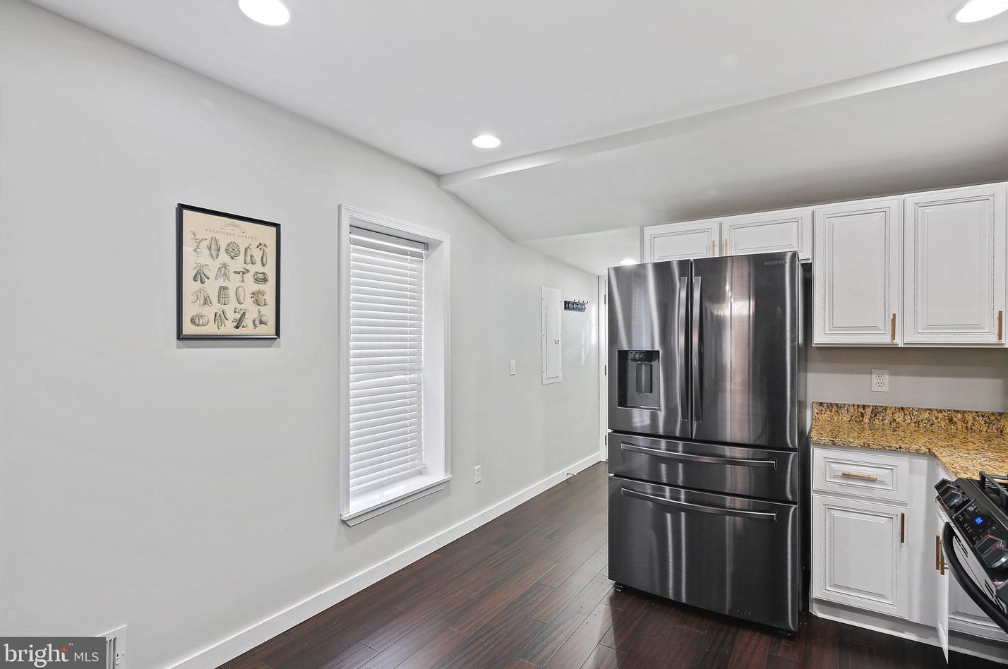 109 Patterson Park Ave, Baltimore MD  21231-1659 exterior
