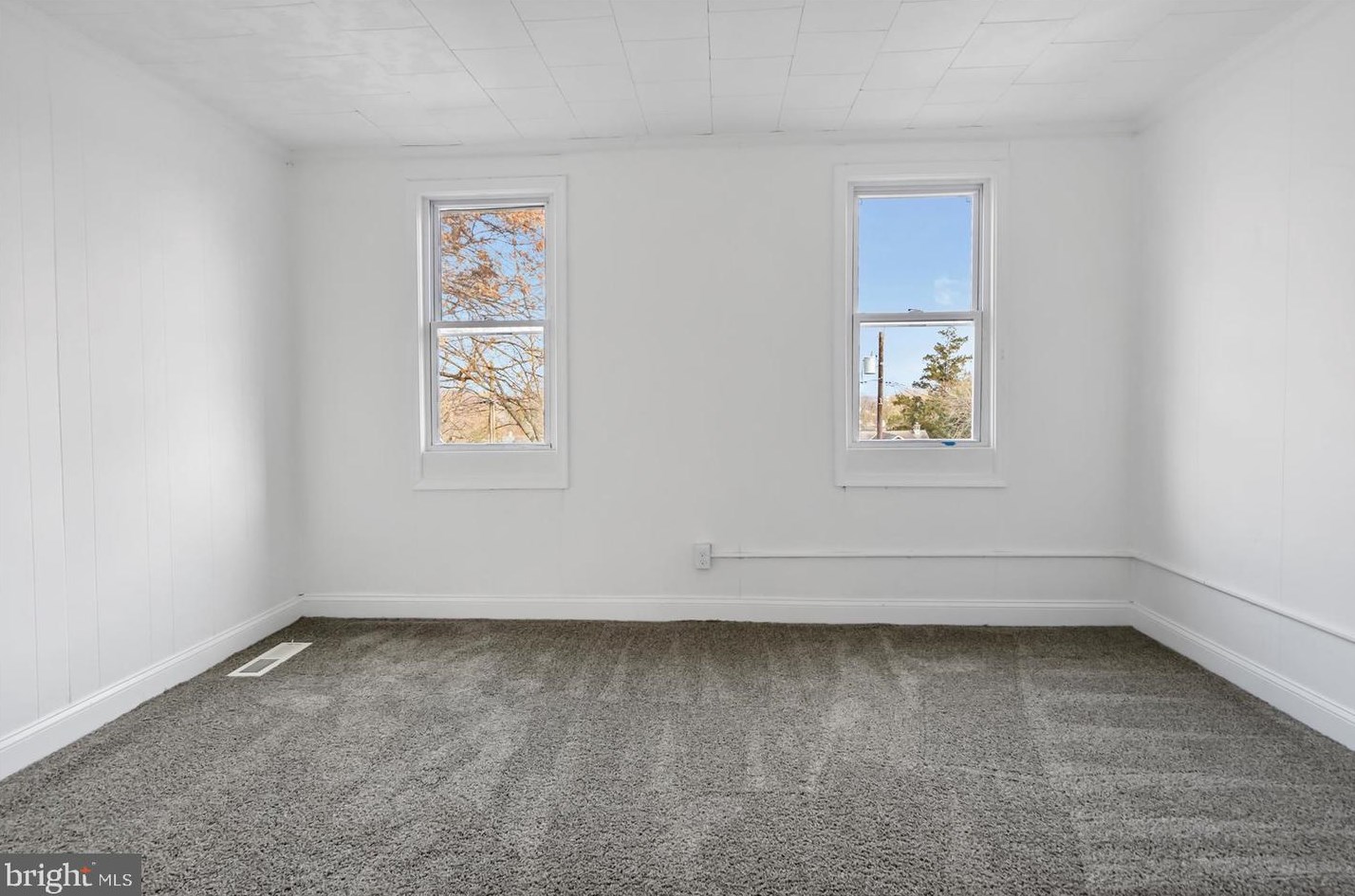 3904 Southern Ave, Baltimore MD  21206-5535 exterior