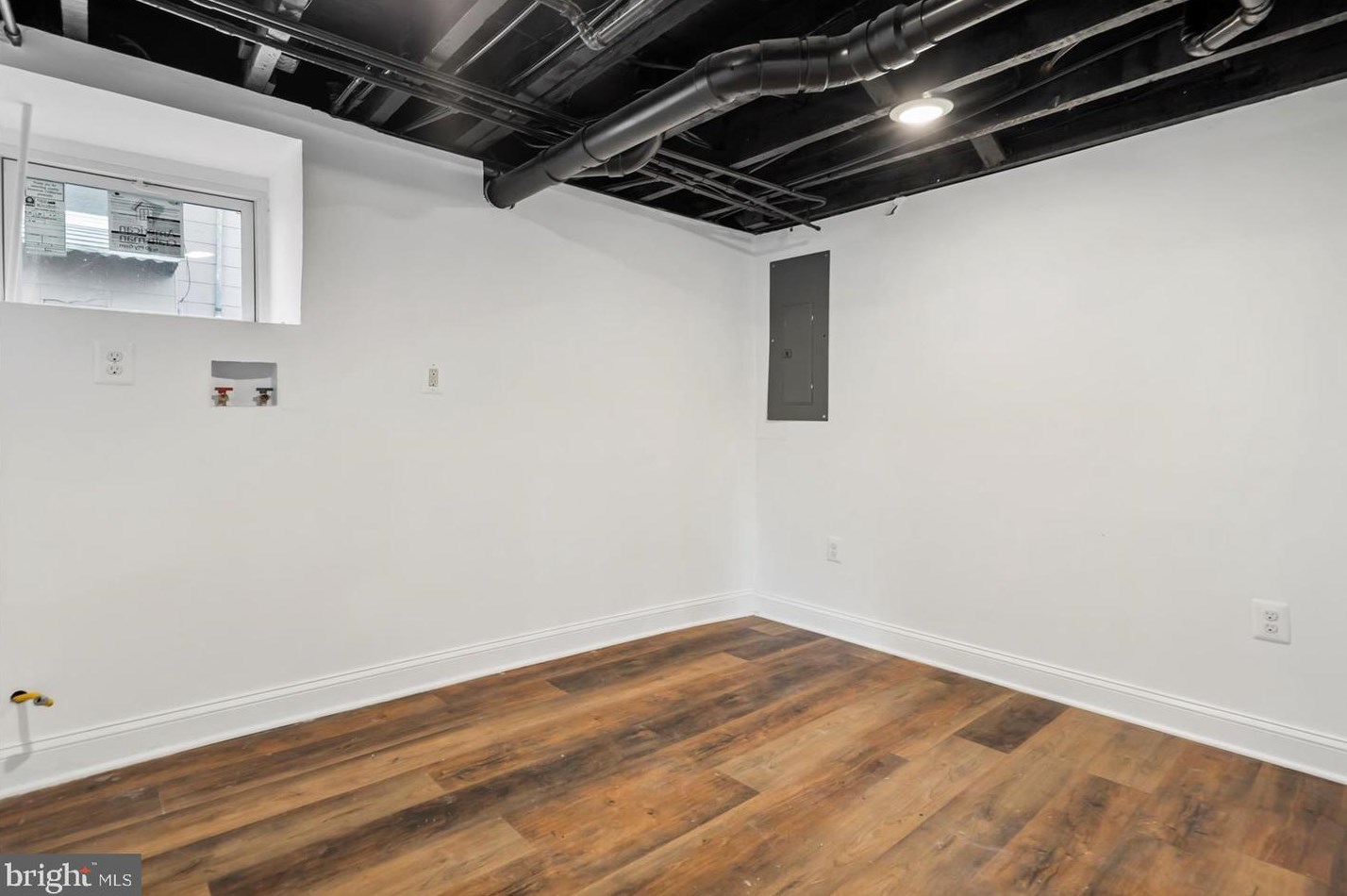 3904 Southern Ave, Baltimore MD  21206-5535 exterior