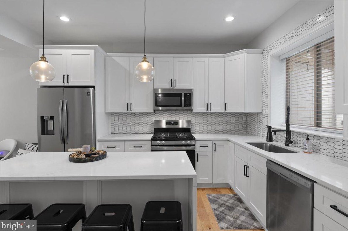2312 Ashland Ave, Baltimore MD  21205-1644 exterior