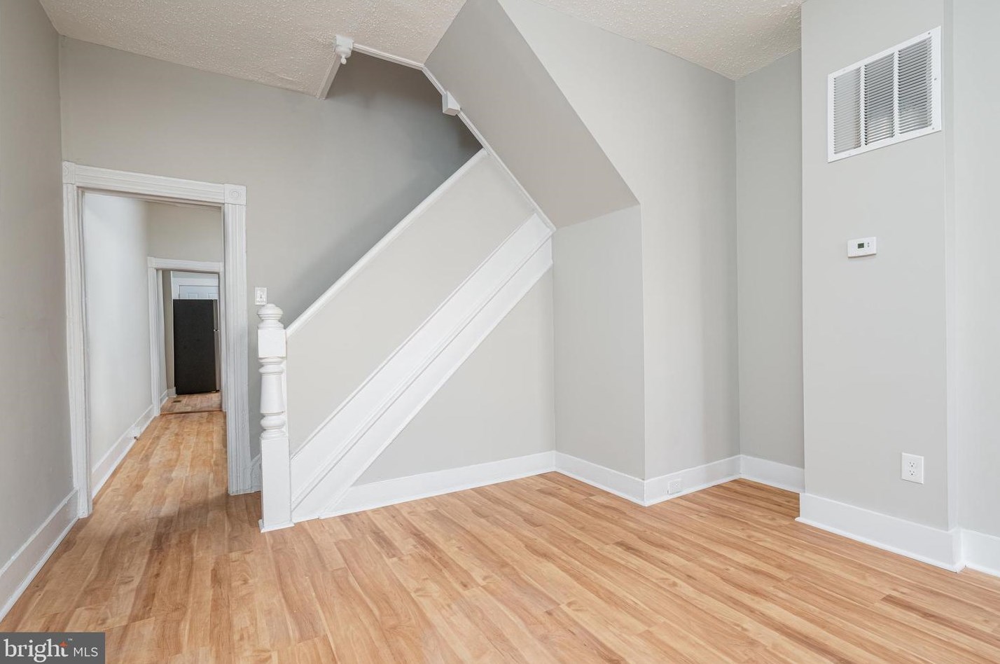 208 Loudon Ave, Baltimore MD  21229-3628 exterior