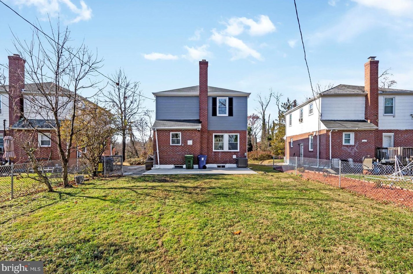 4919 Herring Run Dr, Baltimore MD  21214-2141 exterior