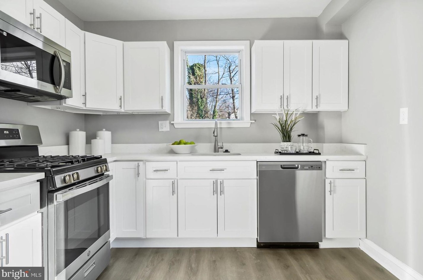 4919 Herring Run Dr, Baltimore MD  21214-2141 exterior