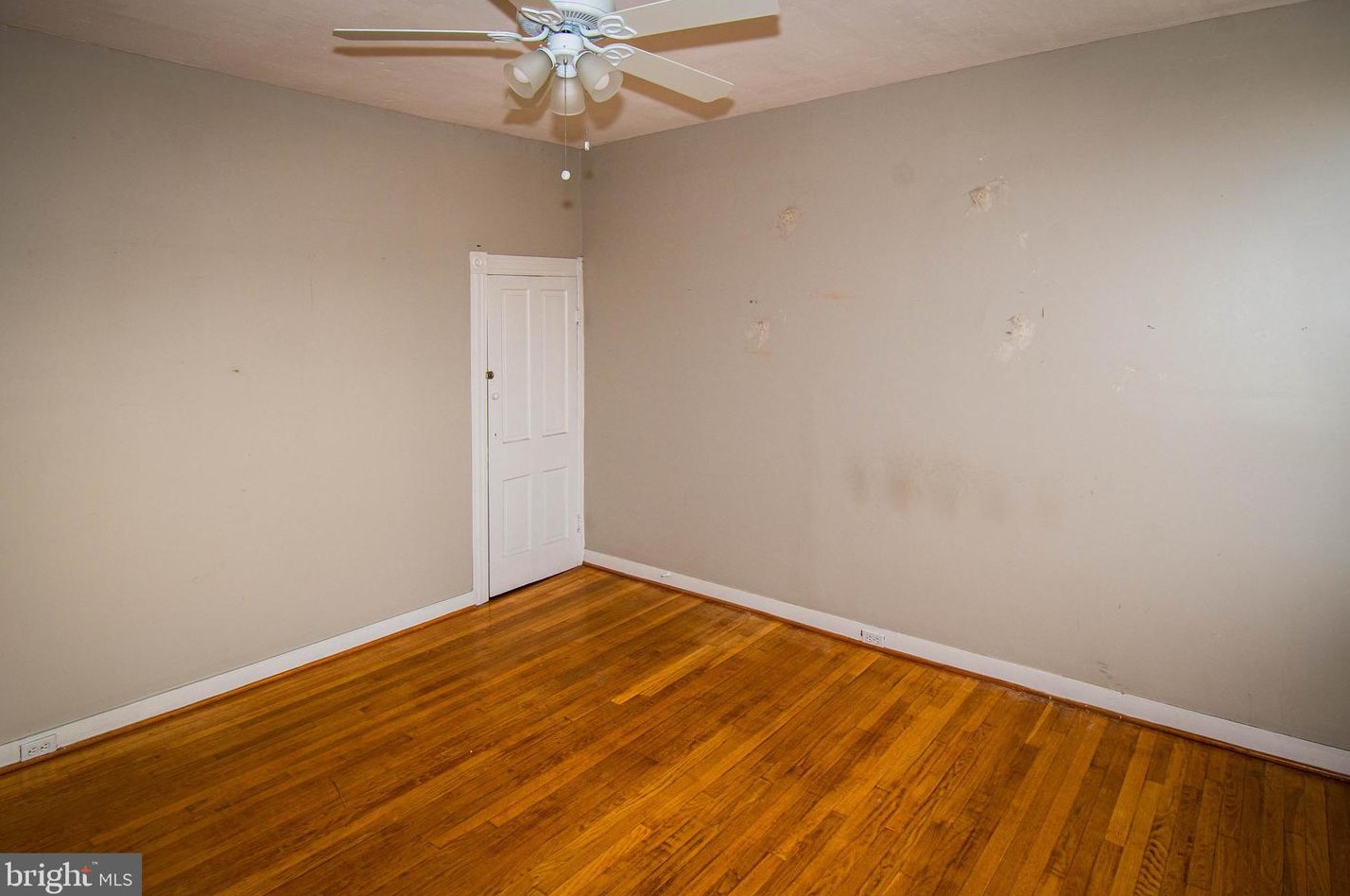 3621 Chestnut Ave, Baltimore MD  21211-2530 exterior