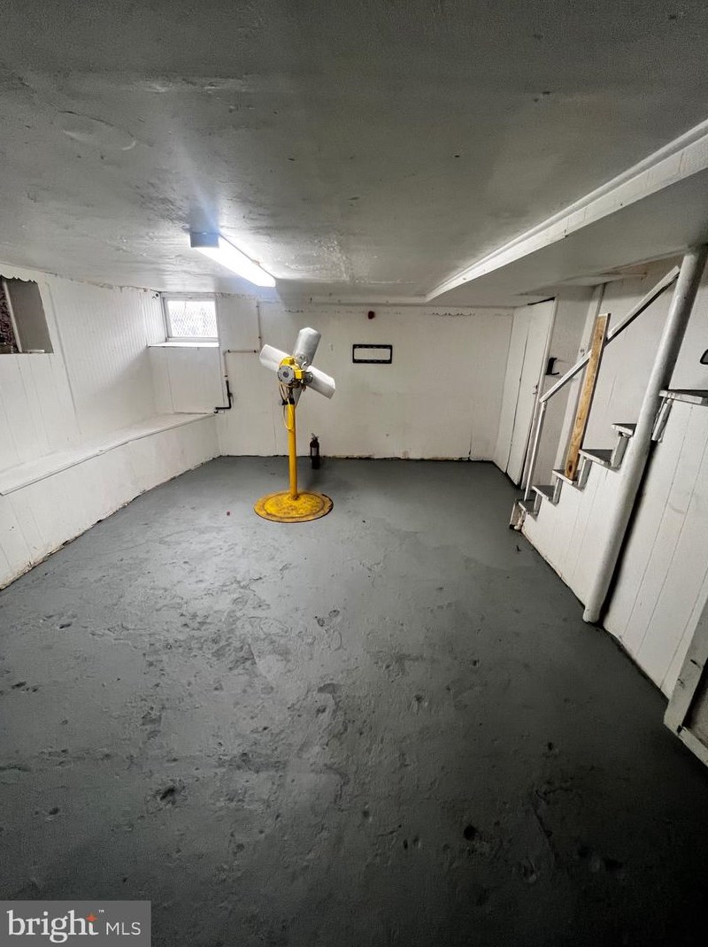 2211 Lafayette Ave, Baltimore MD  21216-4814 exterior