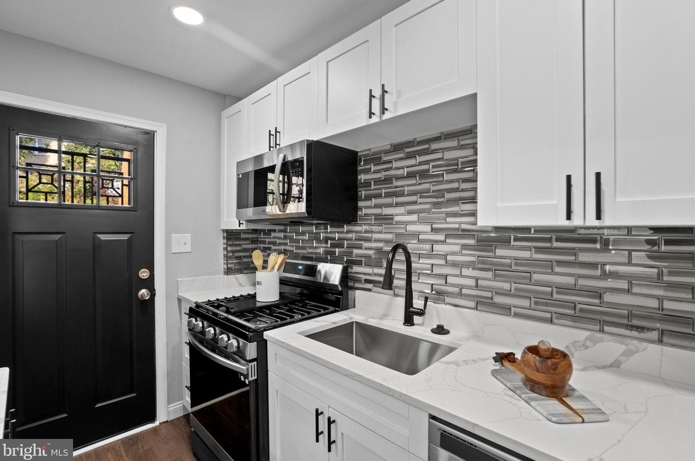 3126 Piedmont Ave, Baltimore, MD 21216-1931