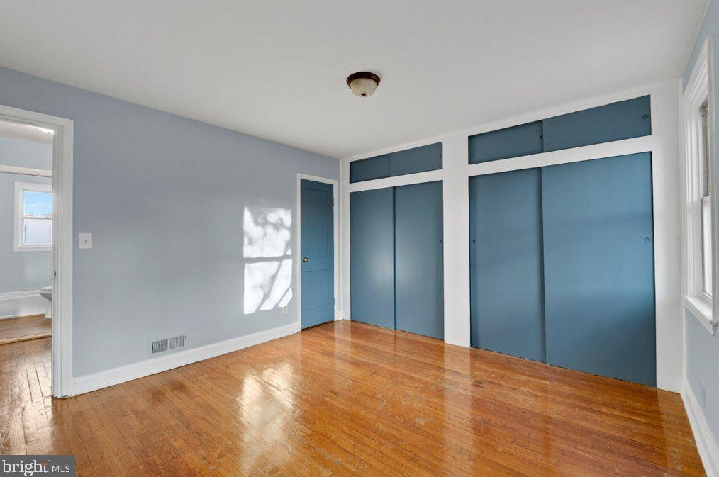 3926 Kenyon Ave, Baltimore MD  21213-2122 exterior