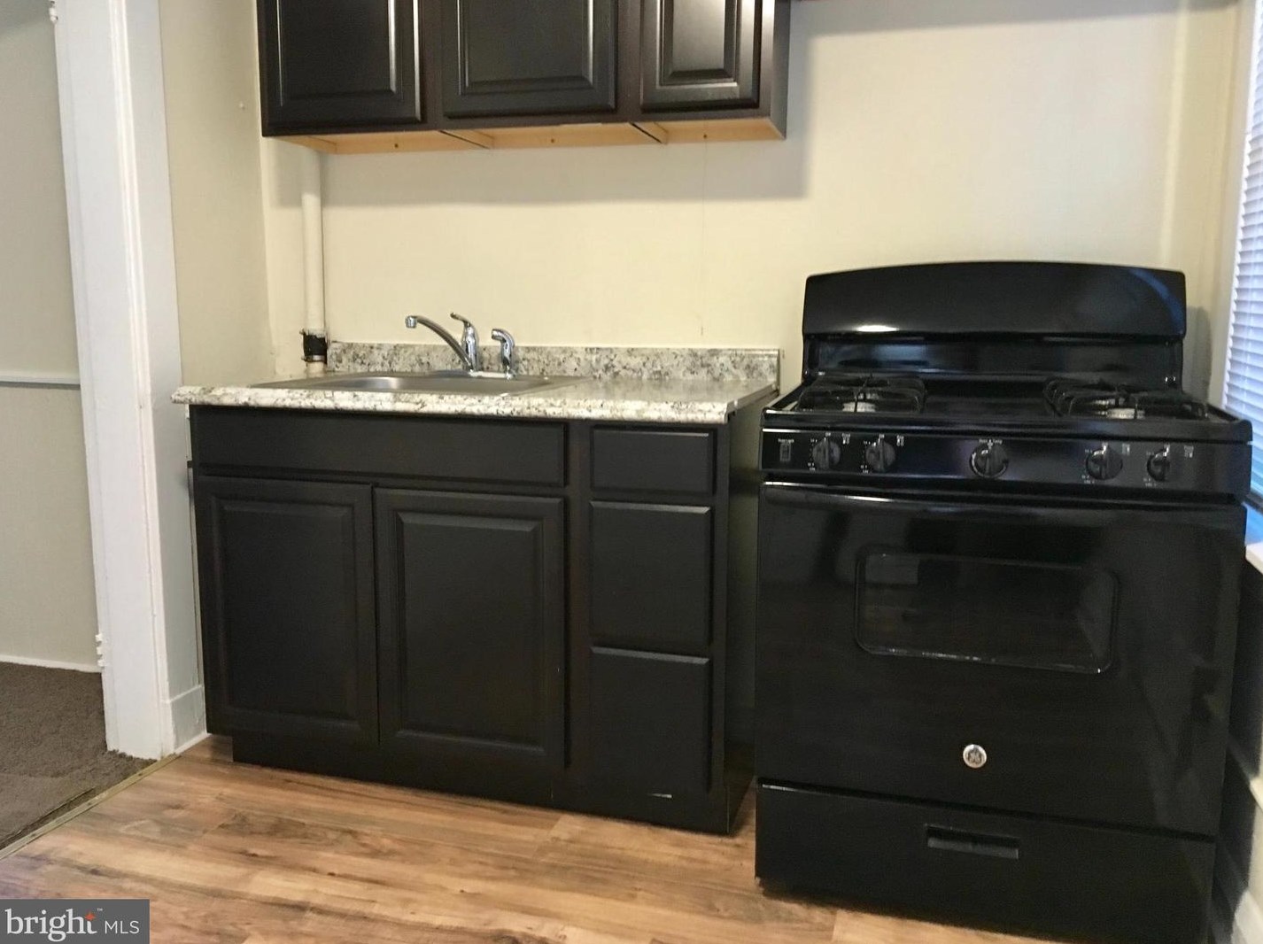 539 Cambria St, Baltimore MD  21225-1938 exterior