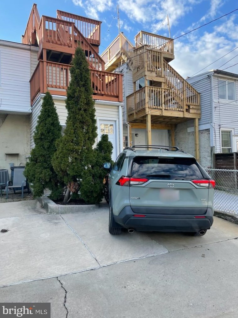 136 Clement St, Baltimore MD  21230-4511 exterior