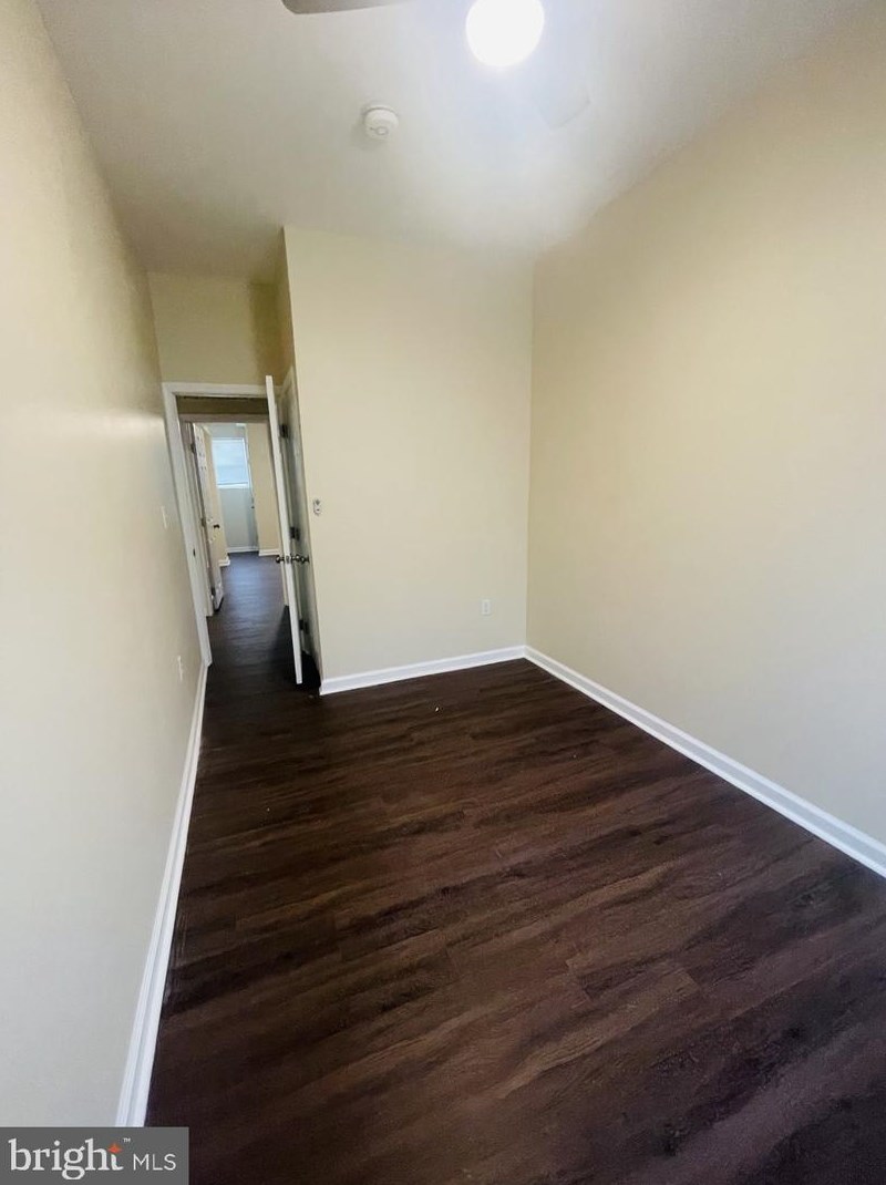 800 33rd St, Baltimore MD  21211-2707 exterior