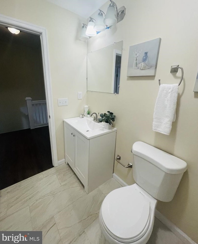 800 33rd St, Baltimore MD  21211-2707 exterior