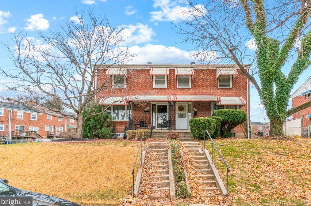 5226 Hillwell Rd, Baltimore, MD 21229-3225