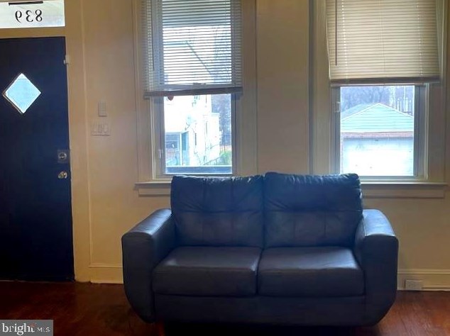 839 Pontiac Ave, Baltimore MD  21225-2130 exterior