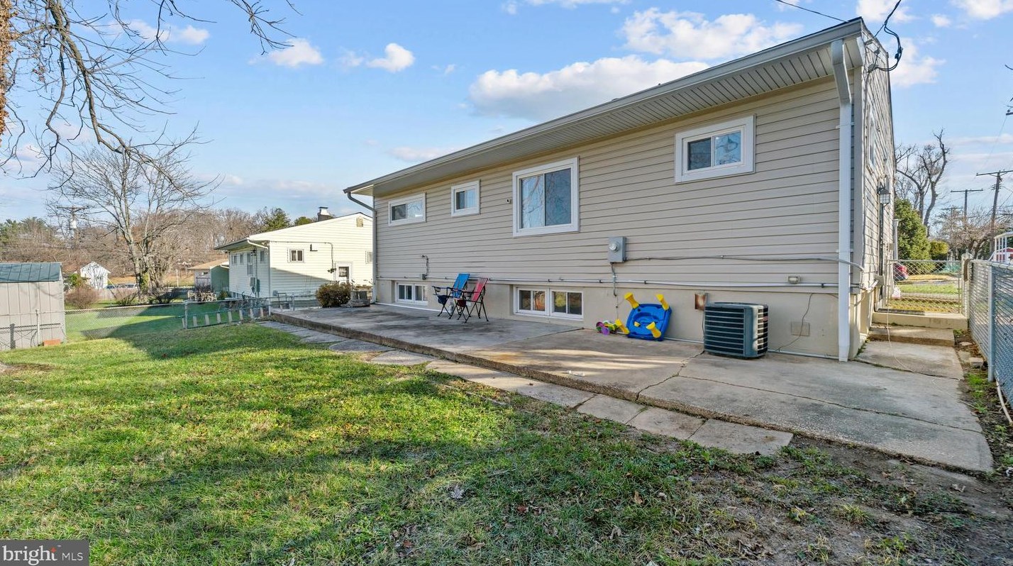 6302 Tramore Rd, Baltimore MD  21214-1143 exterior