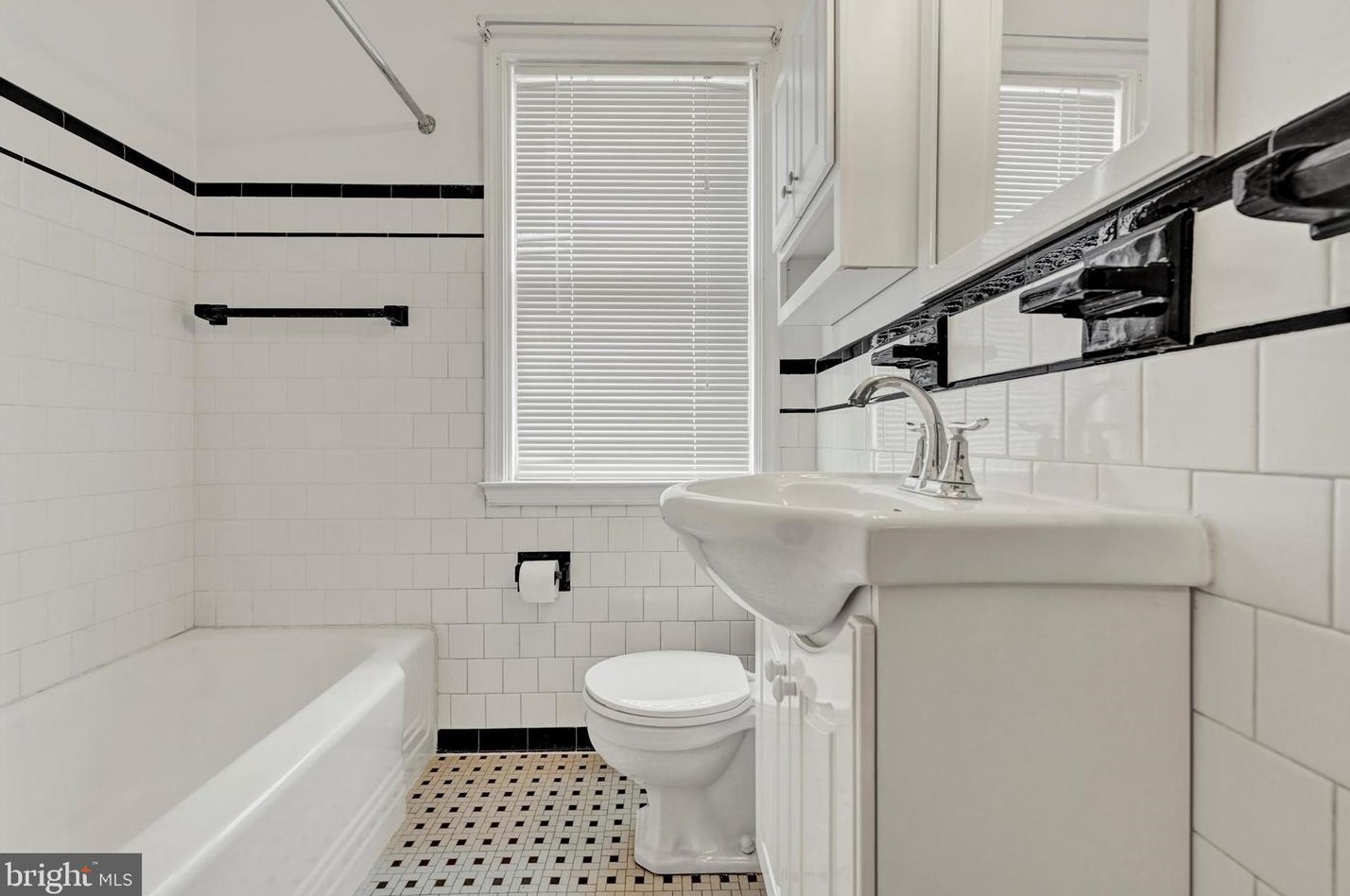 3147 Woodring Ave, Baltimore MD  21234-7916 exterior