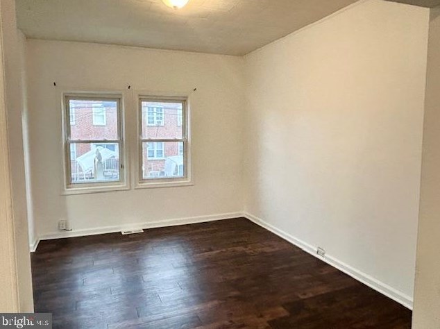 8 Talbott St, Baltimore MD  21225-1726 exterior