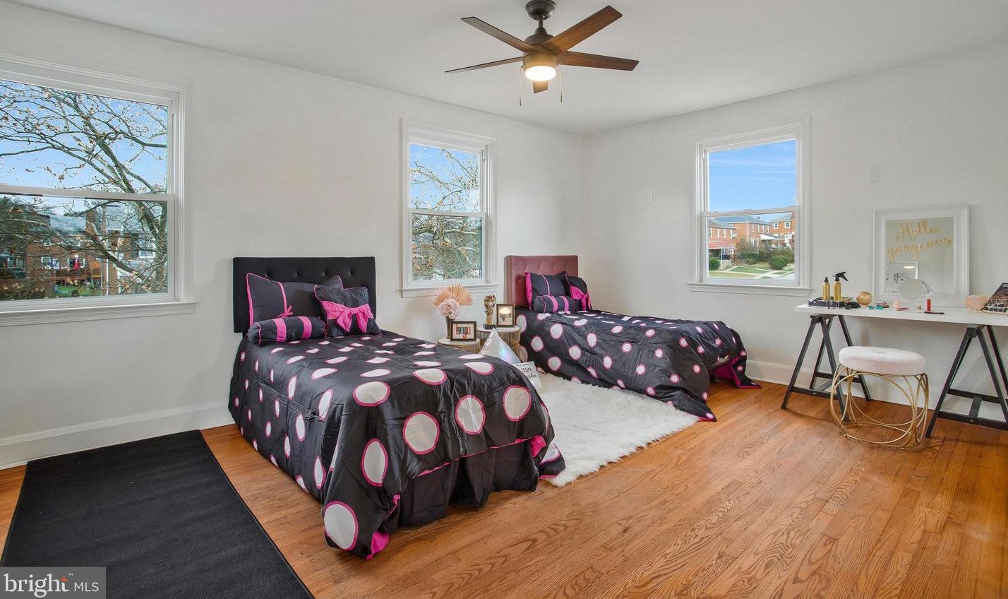 5127 Hillburn Ave, Baltimore MD  21206-4130 exterior