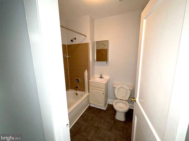 1808 Mcculloh St, Baltimore MD  21217-3481 exterior