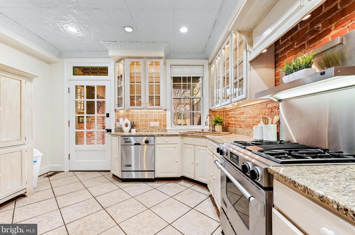 3516 Elliott St, Baltimore MD  21224-5210 exterior
