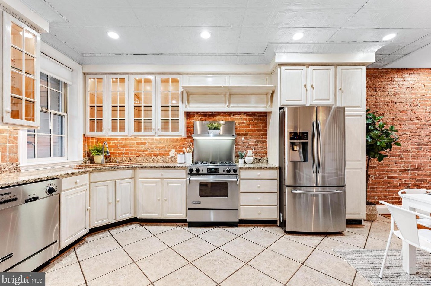 3516 Elliott St, Baltimore MD  21224-5210 exterior